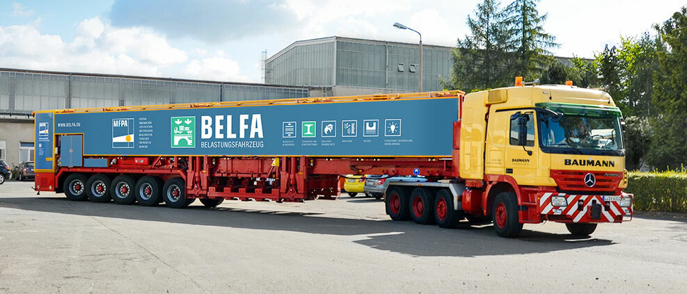 Foto des Brückenbelastungsfahrzeugs der MFPA Leipzig