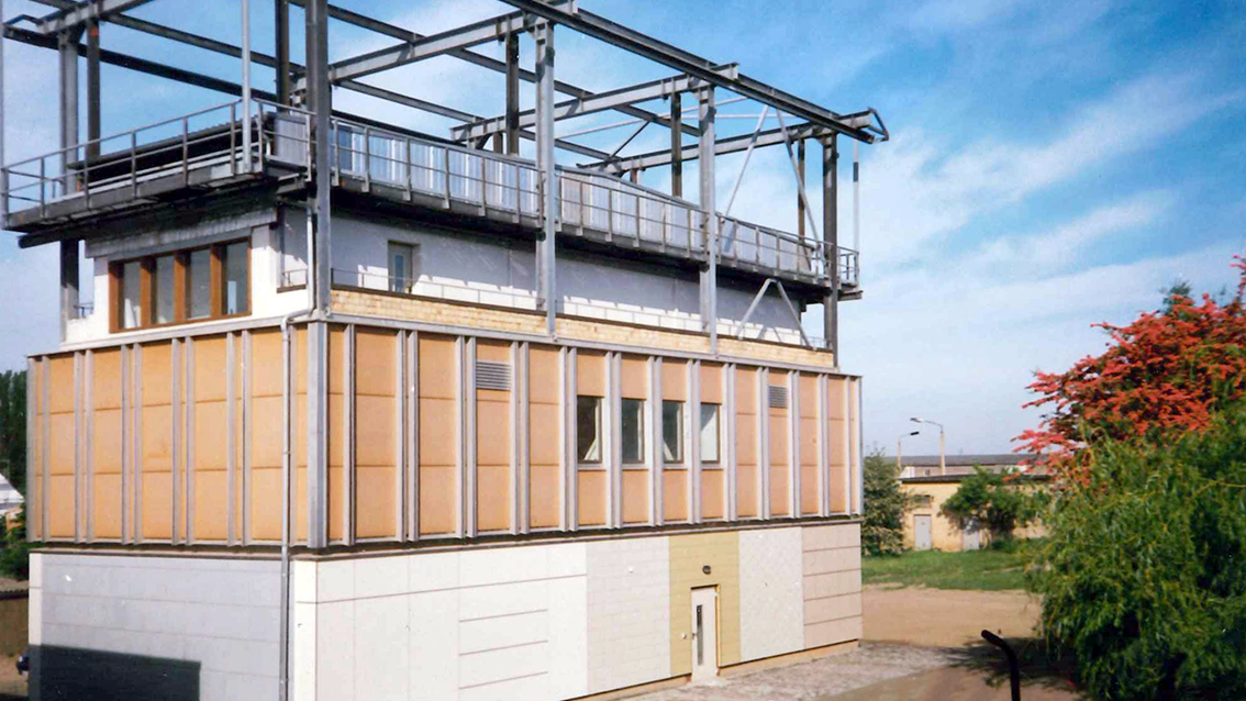 Haus f&uuml;r Langzeitfassadenelementpr&uuml;fungen