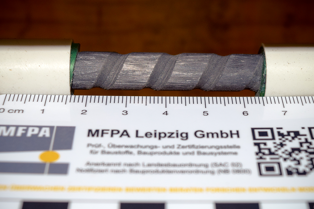 Dauerstandverhalten von Carbonbeton und Messung der Längung